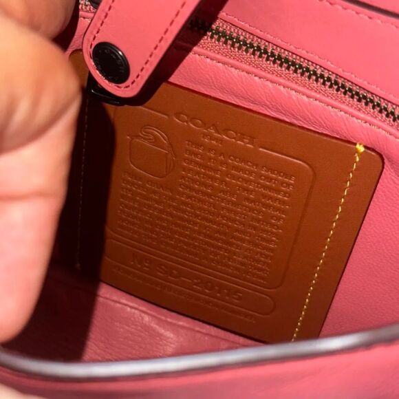 Coach Crossbody Saddle 23 Pink Bag - Picture 5 of 8